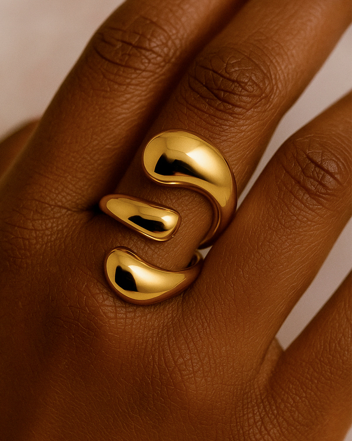 Anillo Fiyi