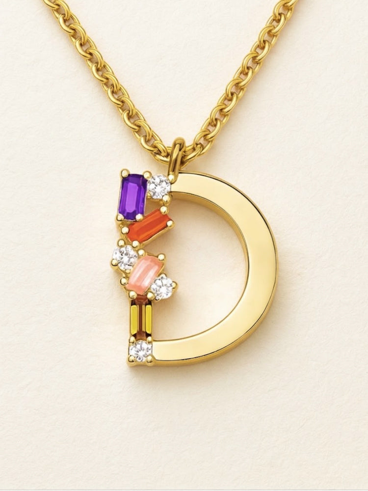 Collar Letra D