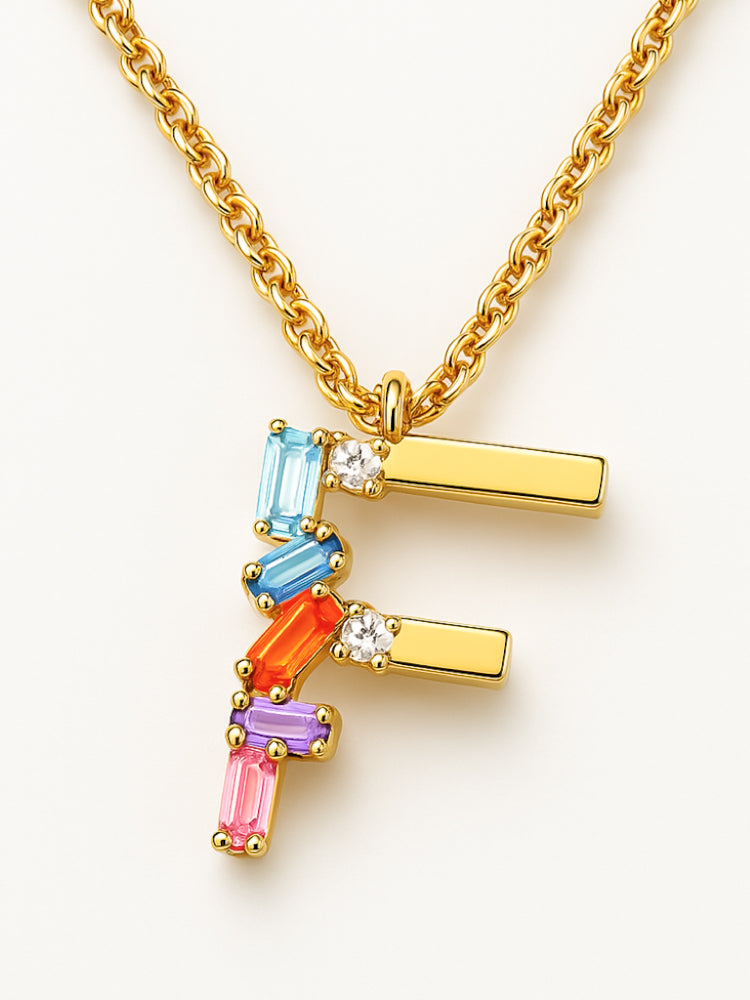 Collar Letra F