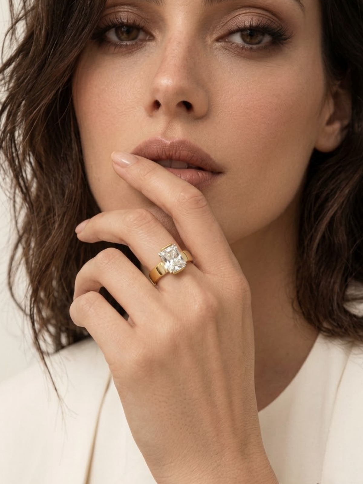 Anillo Saya Clear