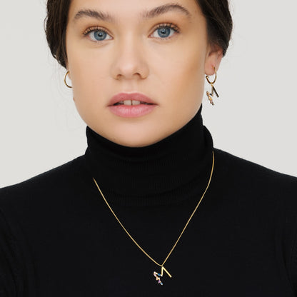 Collar Letra M